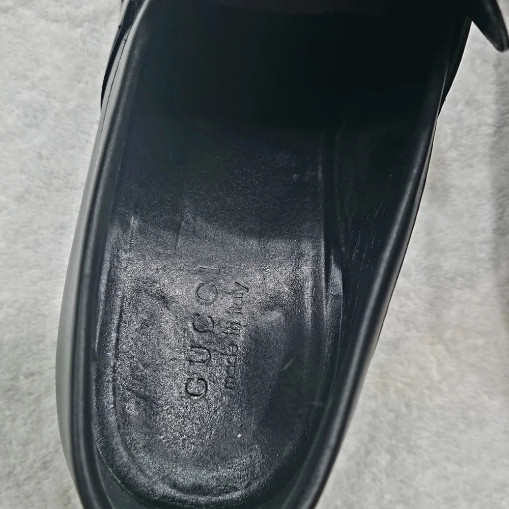 Gucci Black Leather Men’s Slip-On Loafers